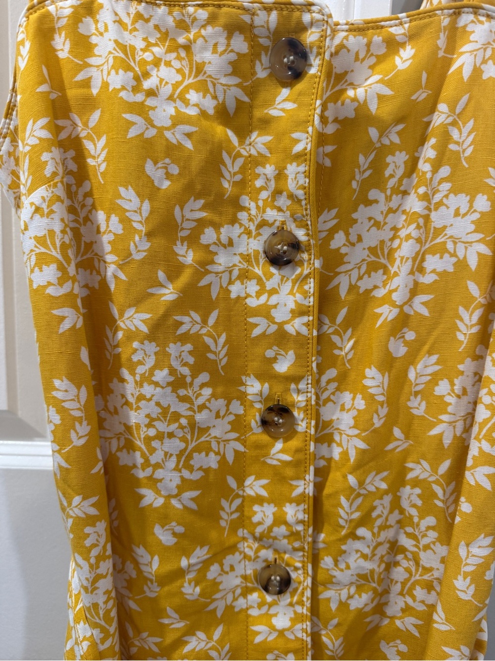 Ann Taylor Belted Yellow Floral Front Button Dress (4) - Picture 5 of 7